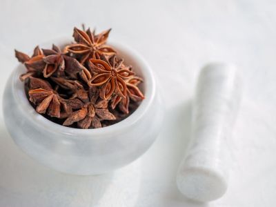 Star anise with a mortar and pestle