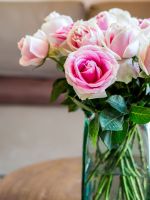 Pink-White Rose Bouquet In A Vase With Water