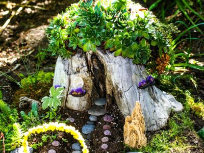 Outdoor Tiny Fairy Garden