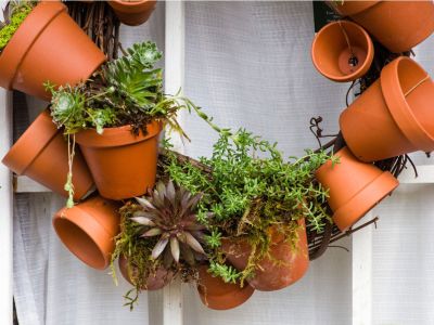 DIY Flowerpot Wreath Full Of Plants