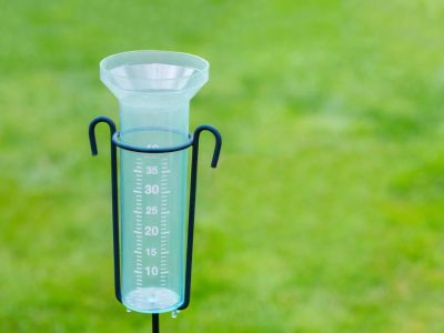 Outdoor Water Meter Rain Gauge Reliable & Accurate Rainfall Gauge Quick Read for Yard Farm Garden AOUTLE Rain Gauge Home Plastic Rain Gauge 
