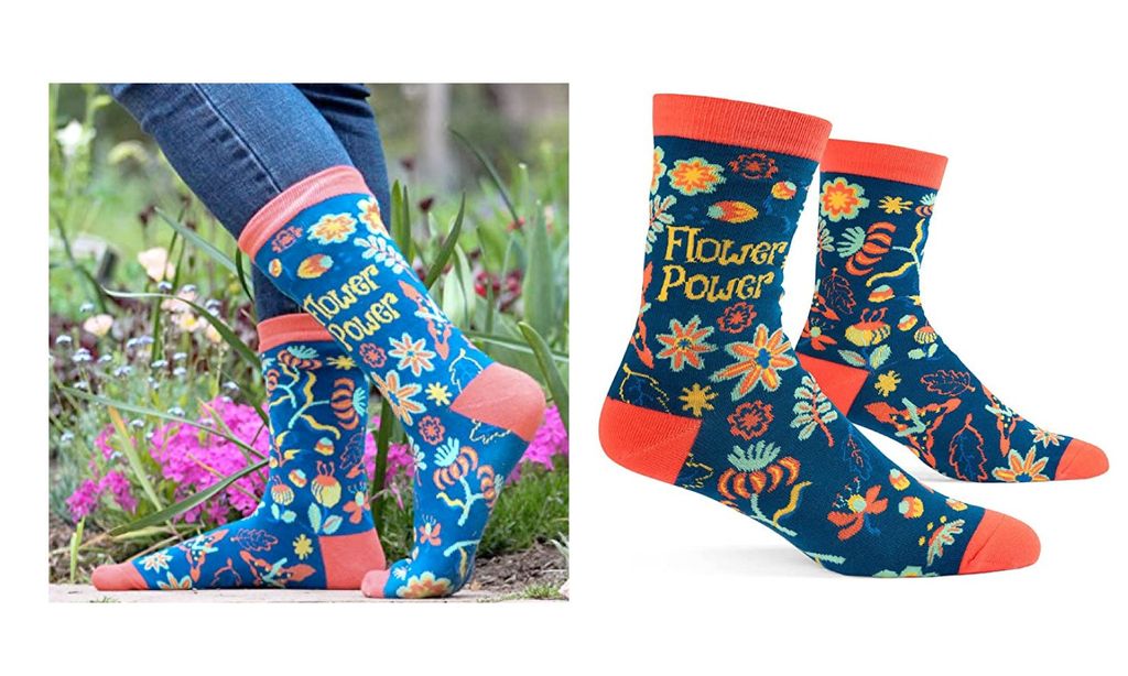 Dark blue socks with red toes and heels. Include a flower pattern and the phrase "Flower Power"