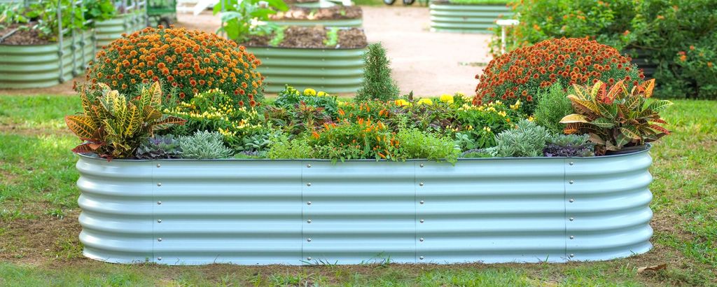 Vego raised garden bed in the color sky blue